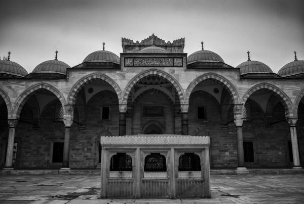 Photograph Mustafa Cetinkaya Suleymaniye on One Eyeland